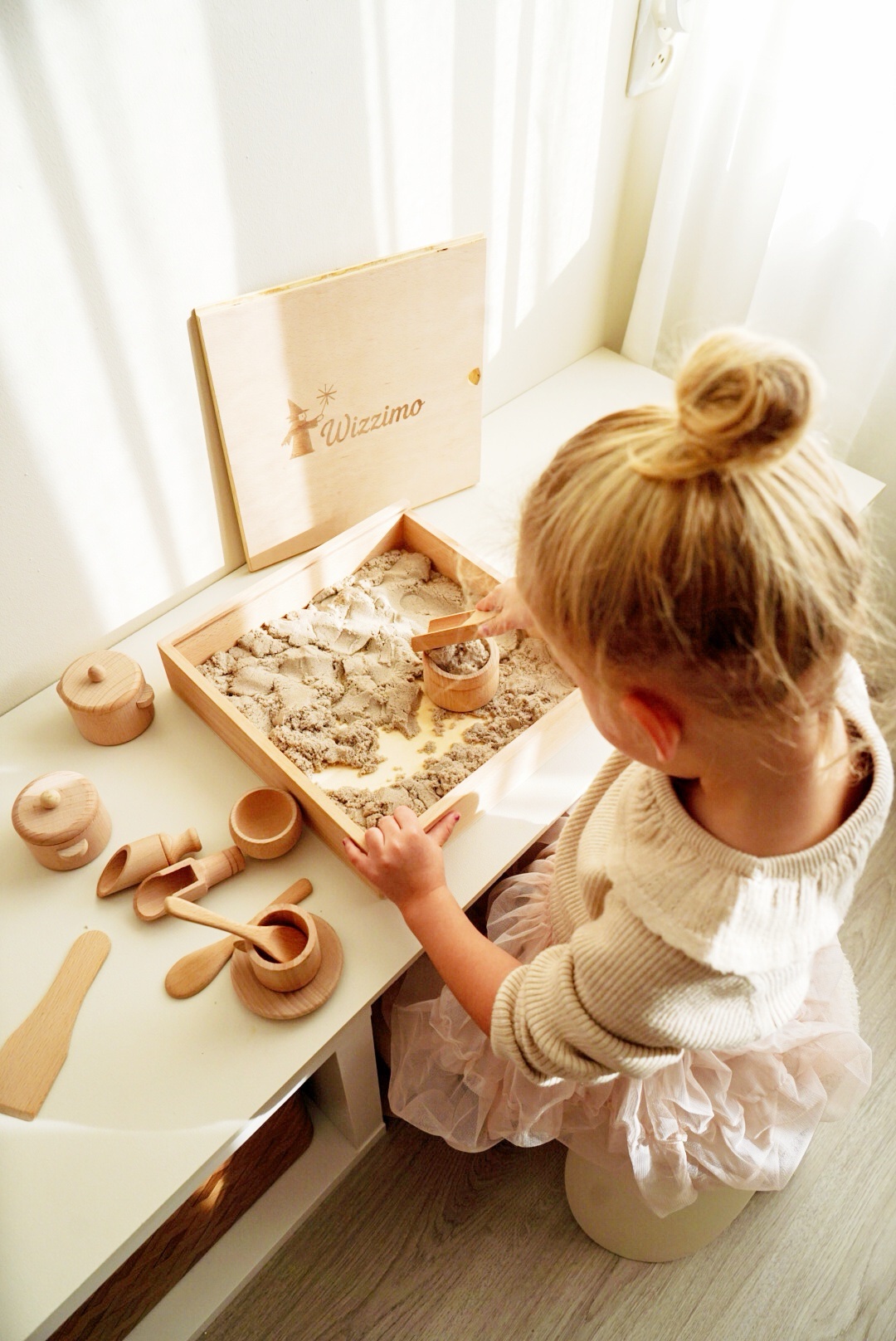 Wizzimo® - Sensorische speelbak met deksel en accessoires - Montessori speelgoed - Sensorisch speelgoed - Afbeelding 3